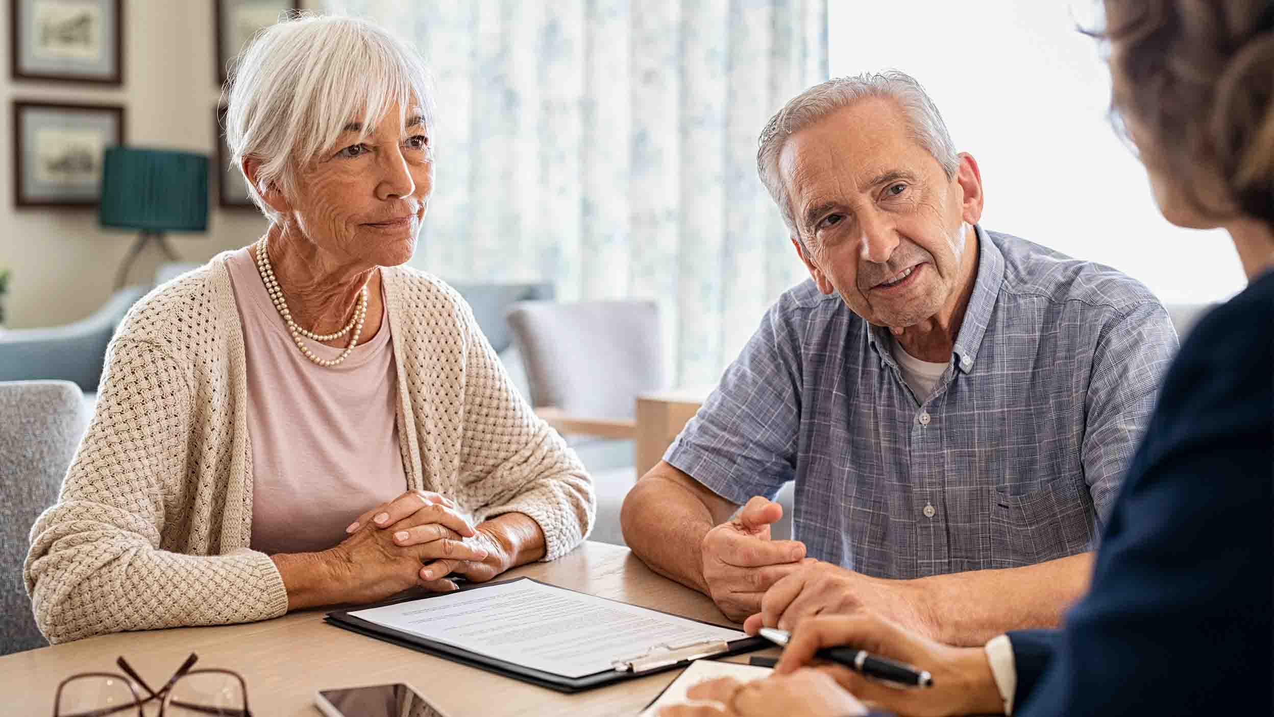 finances-article.jpg?rev=b4d7068effe34d6a84b334fb486f0b44